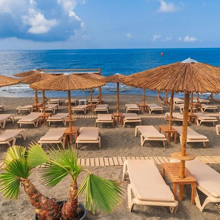Tylissos Beach Hotel - Adults Only Ierápetra Екстериор снимка