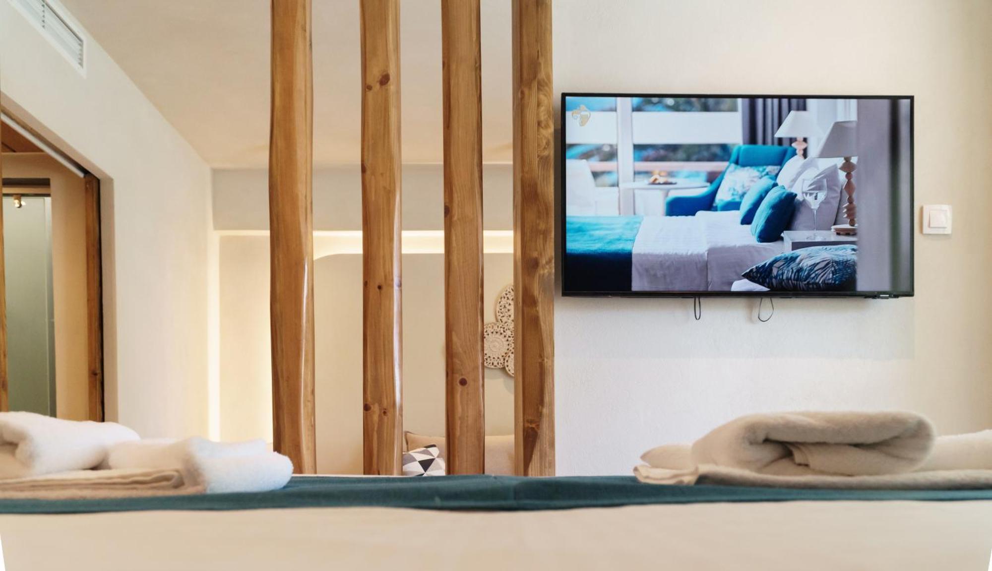 Tylissos Beach Hotel - Adults Only Ierápetra Стая снимка